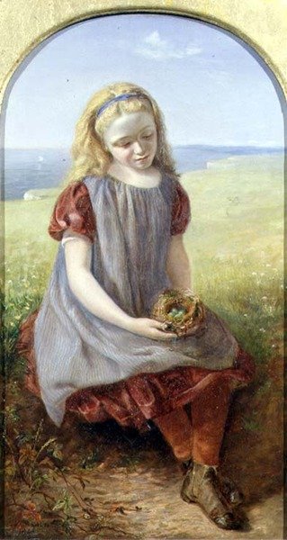 Fille avec un nid d