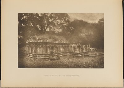 Dalada Maligawa à Polonnaruwa - Henry W. Cave