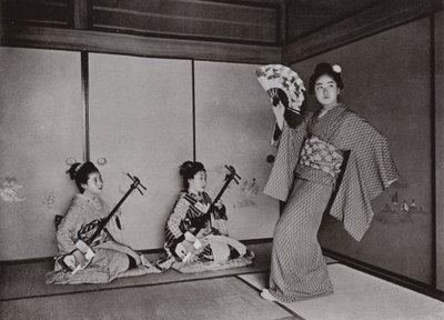 Une geisha dansant - Herbert Ponting