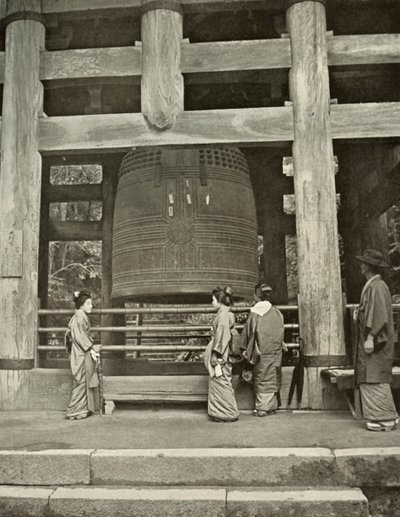La Grande Cloche au temple Chio-In - Herbert Ponting