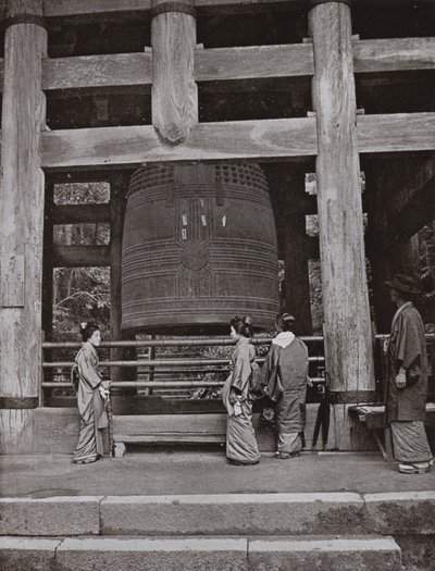 La Grande Cloche au Temple Chio-in - Herbert Ponting