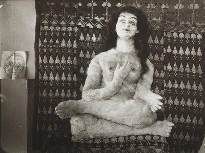  - Hermine Moos