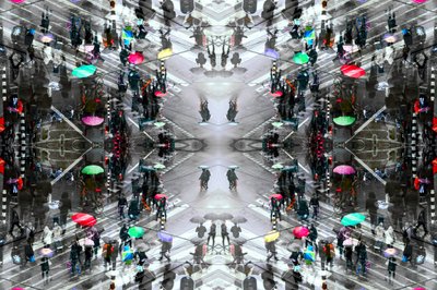 Parapluies colorés – Symétrie urbaine - Igor Shrayer