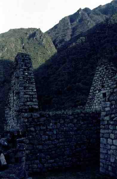 Maison en ruine de la citadelle de Machu Picchu (photo) - Incan Incan