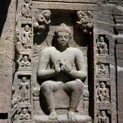 Bouddha, statue sculptée dans la grotte 19 - Indian School