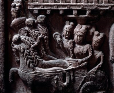 Bouddhisme : « Dernière visite de Prasenjit à Bouddha » détail du stupa de Bharhut. Bas-relief en pierre noire, 2e siècle av. J.-C. - Musée indien, Calcutta - Indian School