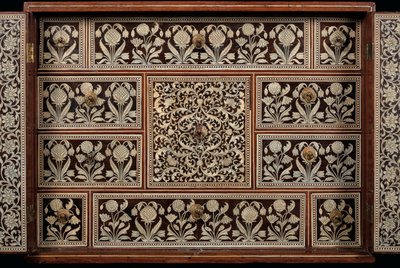 Cabinet moghol, Gujarat ou Sindh, Inde occidentale - Indian School