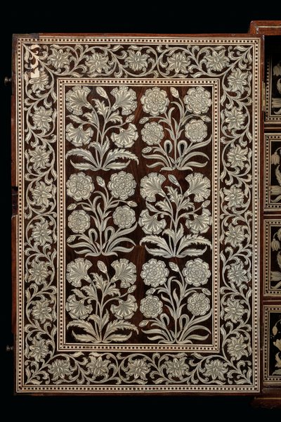 Cabinet Moghol, Gujarat ou Sindh, Inde Occidentale - Indian School
