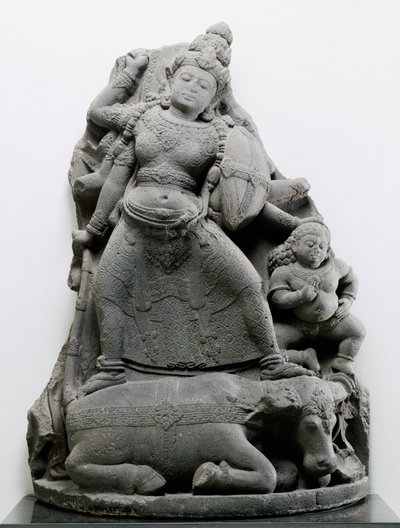 Durga tuant Mahisa, vers 1300 (pierre volcanique) - Indonesian School