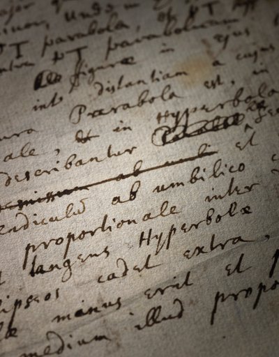 Deux pages de révisions des Principia Mathematica - Isaac Newton