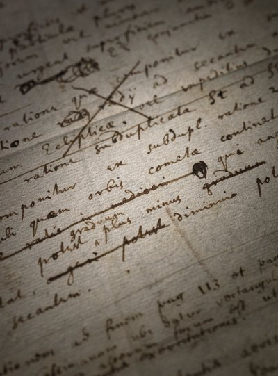 Deux pages de révisions des Principia Mathematica - Isaac Newton