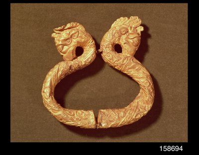 Bracelet avec deux têtes de monstres, 14e-15e siècle - Islamic School