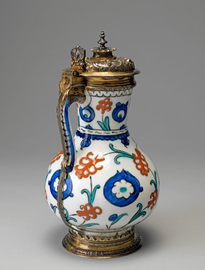 Cruche en fritware, période ottomane (céramique émaillée avec argent doré) - Islamic School