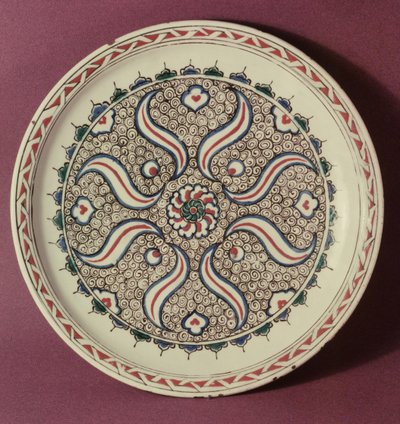 Assiette décorée d