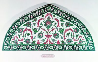 Linteau en faïence, d