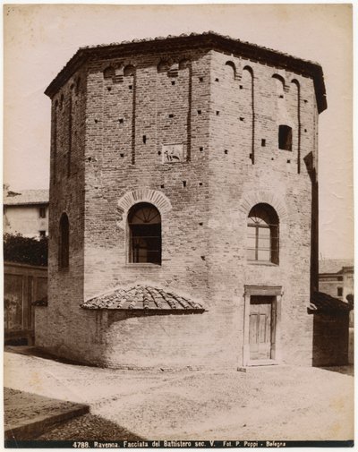 Baptistère de Néon ou Baptistère orthodoxe, Ravenne, Émilie-Romagne, Italie, photographie de Pietro Poppi, Bologne, vers 1900 - Italian Photographer