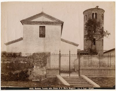 Église de Sainte-Marie-Majeure, Ravenne, Émilie-Romagne, Italie, photographie par Pietro Poppi - Italian Photographer