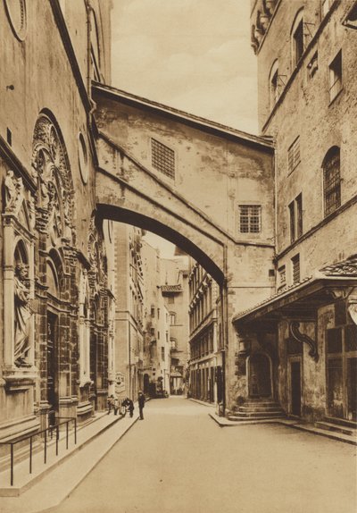 Florence : Église de S Michele, La partie inférieure du côté Ouest, Arnolfo di Cambio et Taddeo Gaddi - Italian Photographer