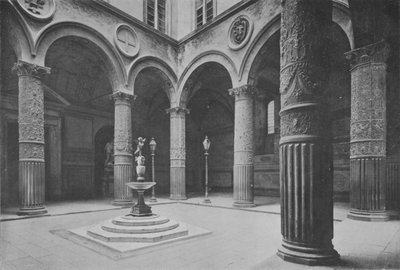 Florence, Palazzo Vecchio, Il Cortile (photo n/b) - Italian Photographer
