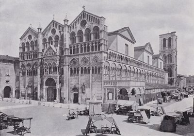 Italie : Cathédrale, Ferrare (photo n/b) - Italian Photographer