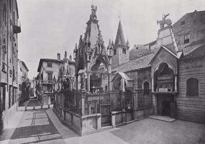Italie : Vérone, tombeau des Scaliger - Italian Photographer