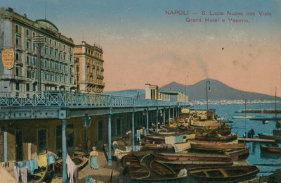 Naples - vue du Grand Hôtel Santa Lucia et du Vésuve - Italian Photographer
