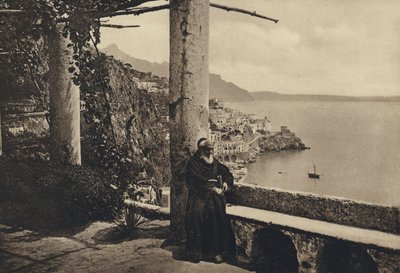 Naples : Amalfi, panorama pris des Capucins (photo n/b) - Italian Photographer