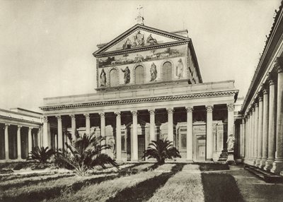 Basilique Saint-Paul, Façade - Italian Photographer