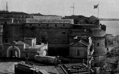 Tarente, Château Colombino, Caserne R Marina (photo n/b) - Italian Photographer