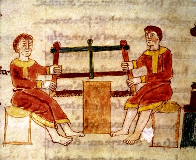 Codex 132 Livre 14 Chap.25 Deux hommes sciant du bois, de De Universo par Raban Maur (c.780-856) 1023 - Italian School