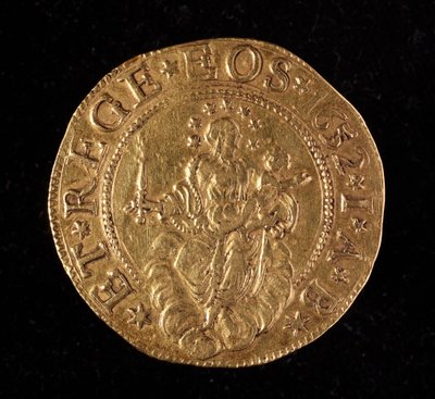 Monnaie de la République de Gênes : pièce de cinq doppie en or. Diam. 41 mm. 1652. verso. Gênes Musei di Strada Nuova - Italian School