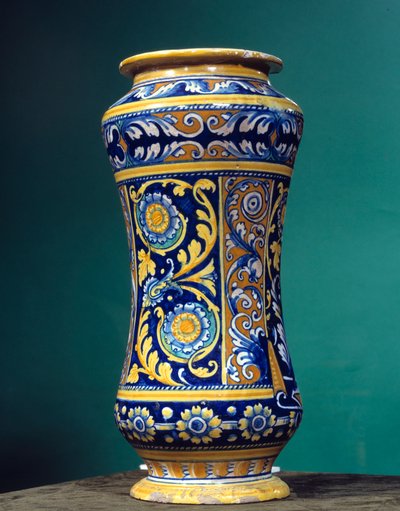 Vase cylindrique albarello (une pharmacie) en majolique (maiolica) avec des fonds alternés bleus et jaune orangé. 1540-1550 - Italian School