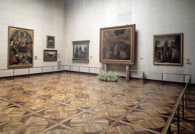 Salle du musée présentant L