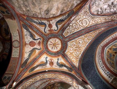 Vue intérieure de la chapelle de Saint Grégoire décorée de fresques d