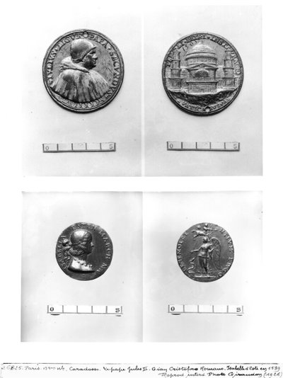 Médailles représentant le Pape Jules II (1443-1513) avec Saint-Pierre par Caradosso et Isabelle d