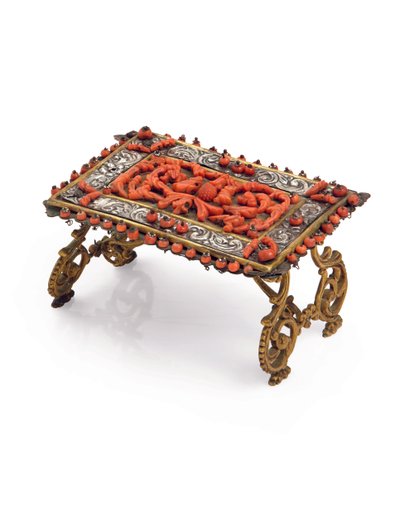 Table miniature de maison de poupée, Trapani, seconde moitié du 17e siècle - Italian School