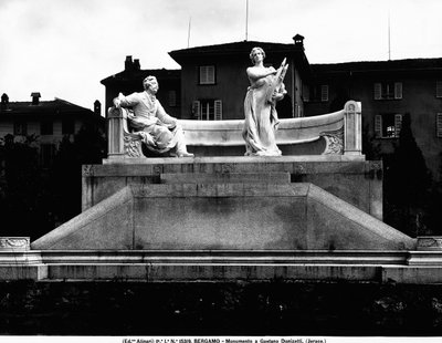 Monument à Gaetano Donizetti - Italian School