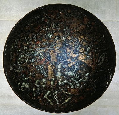 Bouclier de parade avec des scènes de l