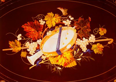 Plateau de table avec instruments de musique et vignes (pietra dura) - Italian School