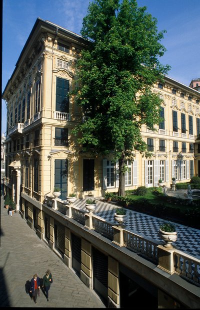Vue du Palais Bianco (ou Palais de Luca Grimaldi) construit en 1530 et 1540 à Gênes, Italie - Italian School