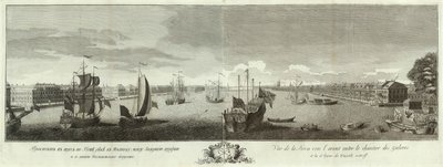 Vue de la rivière Neva entre le chantier naval et l