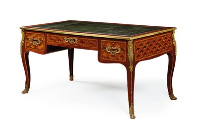 Bureau plat Louis XV tardif, troisième quart du XVIIIe siècle - Jacques (attr. to) Birckle