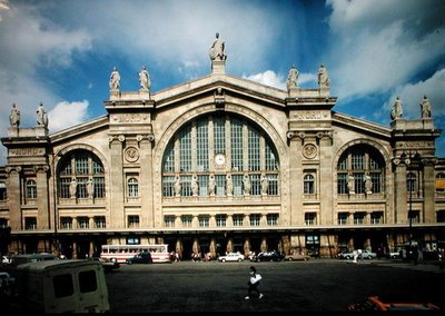 Vue de la façade de la Gare du Nord, construite en 1861-63 - Jacques Ignace Hittorff