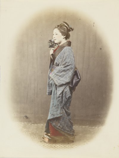 Femme japonaise en tenue traditionnelle - Japanese Photographer