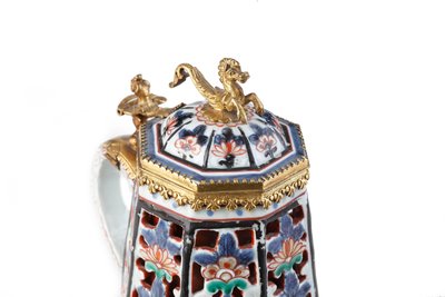 Rare cafetière Imari élégamment montée avec couvercle - Japanese School