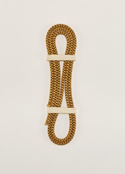 Corde pour sécuriser le couvercle de pot de stockage de feuilles de thé (kuchio), fin XIXe-début XXe siècle (soie avec teinture synthétique) - Japanese School
