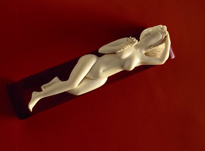 Figure féminine utilisée par les femmes pour décrire leurs maux au médecin - Japanese School