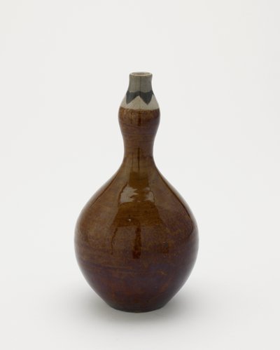 Bouteille de saké en forme de gourde, Nagayo, préfecture de Nagasaki, période Edo, début du 18ème-début du 19ème siècle - Japanese School