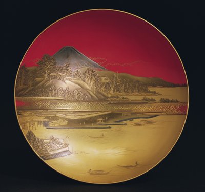 Tasse de saké, représentant un paysage avec des bateaux et un pont sous le mont Fuji, 19e siècle - Japanese School
