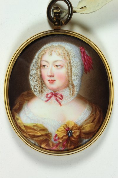 Une dame, en corsage orange sur une chemisette en dentelle blanche - Jean (circle of) Petitot